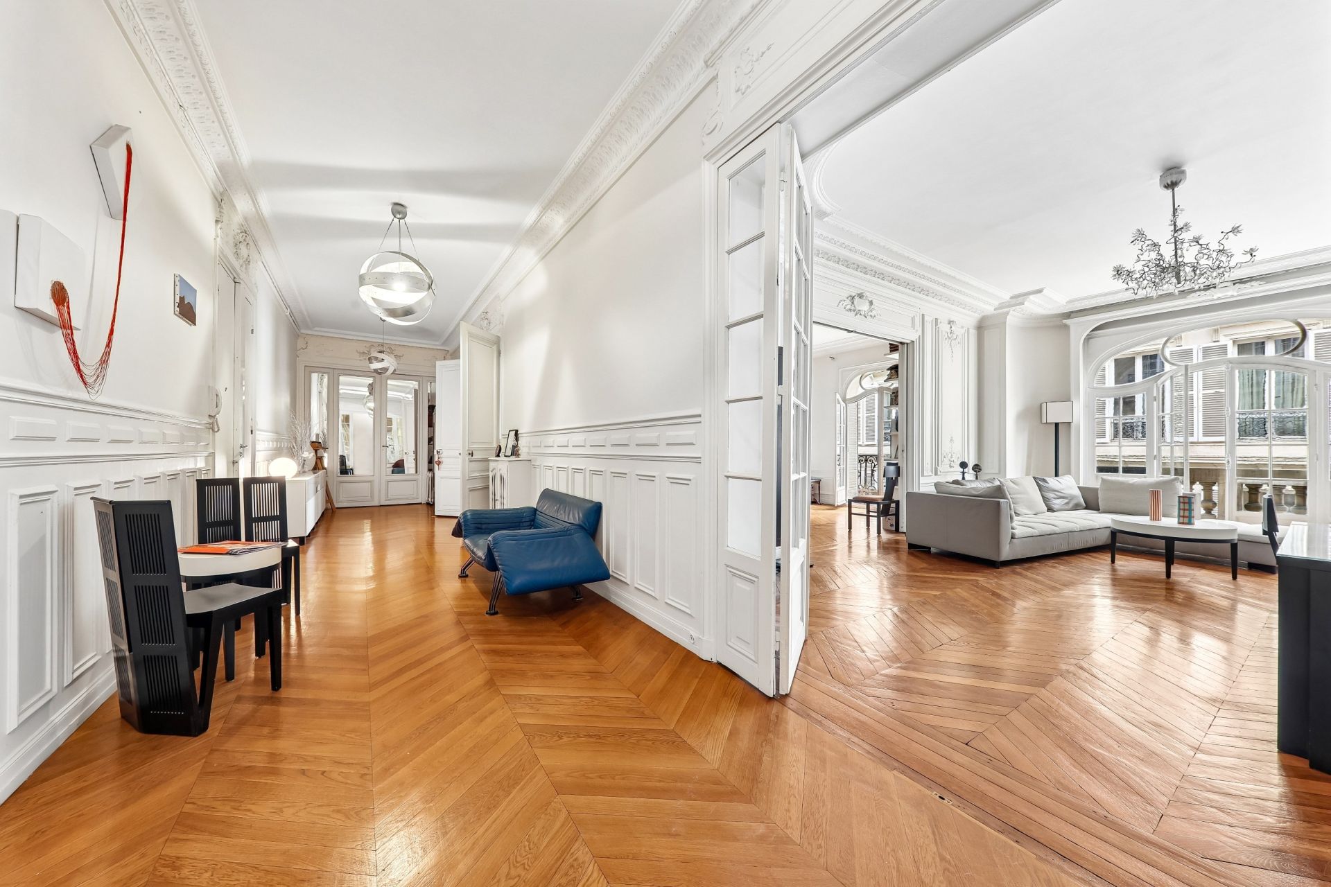 appartement 8 Pièces en vente sur PARIS (75009)