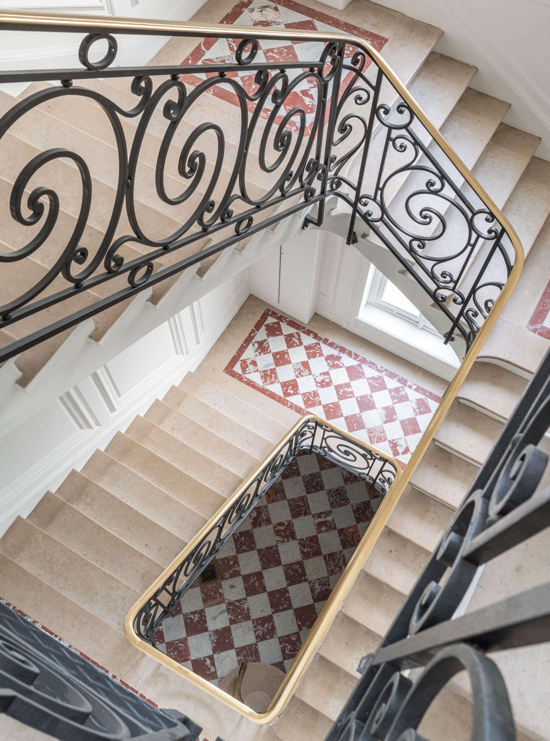 appartement 4 Pièces en vente sur PARIS (75008)