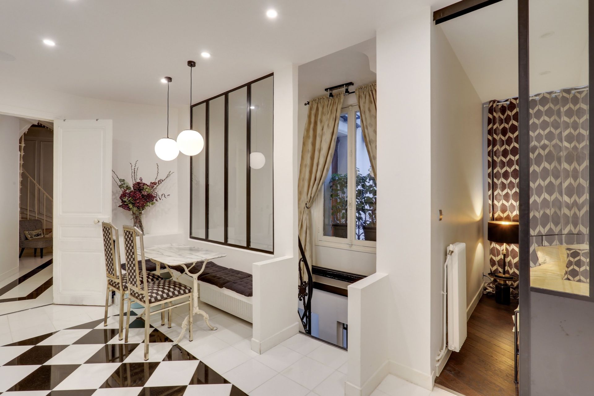 appartement 7 Pièces en location sur PARIS (75116)