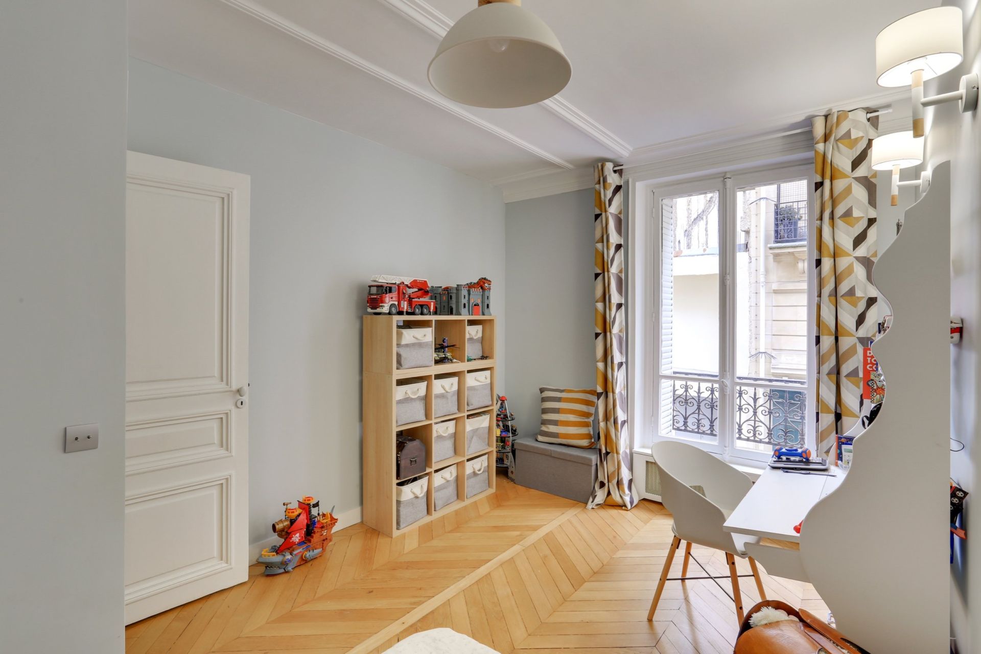 appartement 7 Pièces en location sur PARIS (75116)