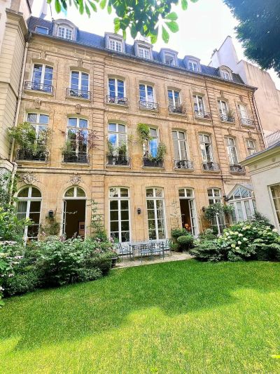 Vente Appartement Paris 6 6&nbsp;Pièces 186&nbsp;m²