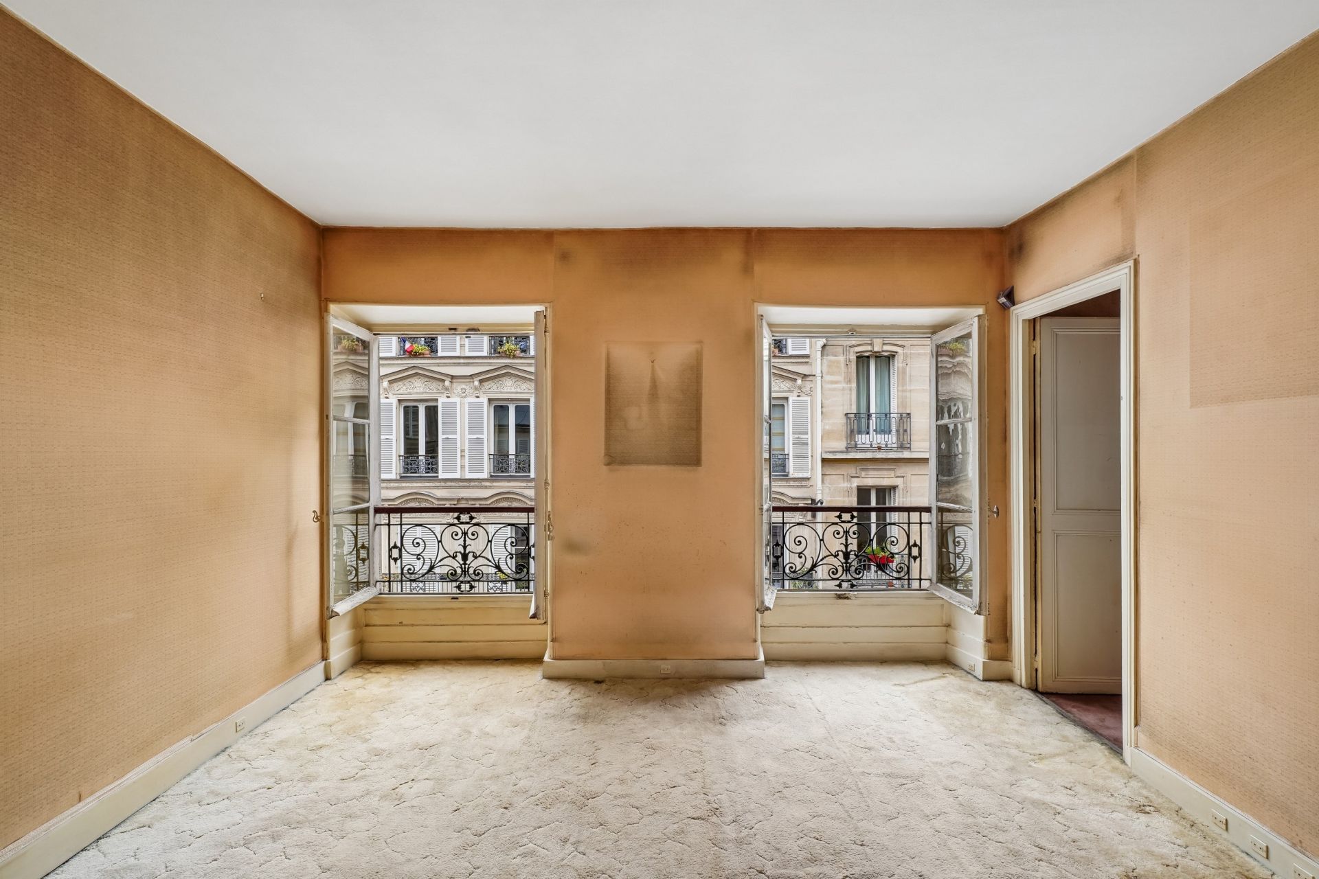 apartment 3 Rooms for sale on PARIS (75006)