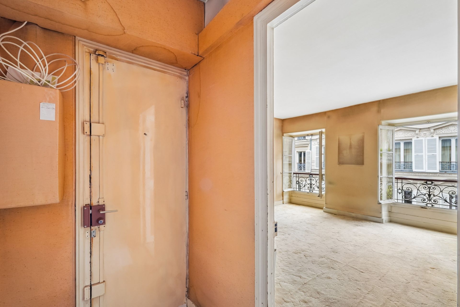 apartment 3 Rooms for sale on PARIS (75006)