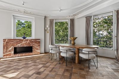 Vente Appartement Paris 7 4&nbsp;Pièces 125&nbsp;m²