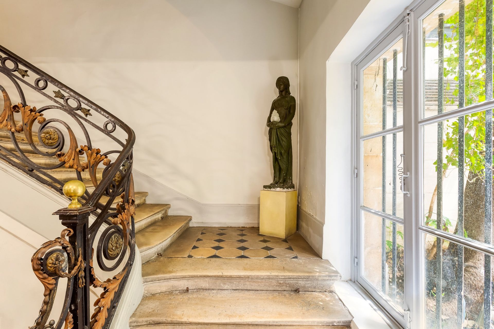 appartement 5 Pièces en vente sur PARIS (75006)