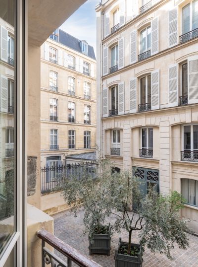 Vente Appartement Paris 7 7&nbsp;Pièces 186.54&nbsp;m²