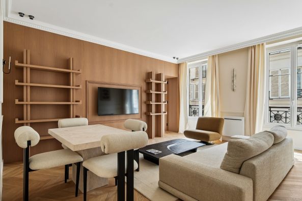 Vente Appartement Paris 7 3&nbsp;Pièces 59.68&nbsp;m²