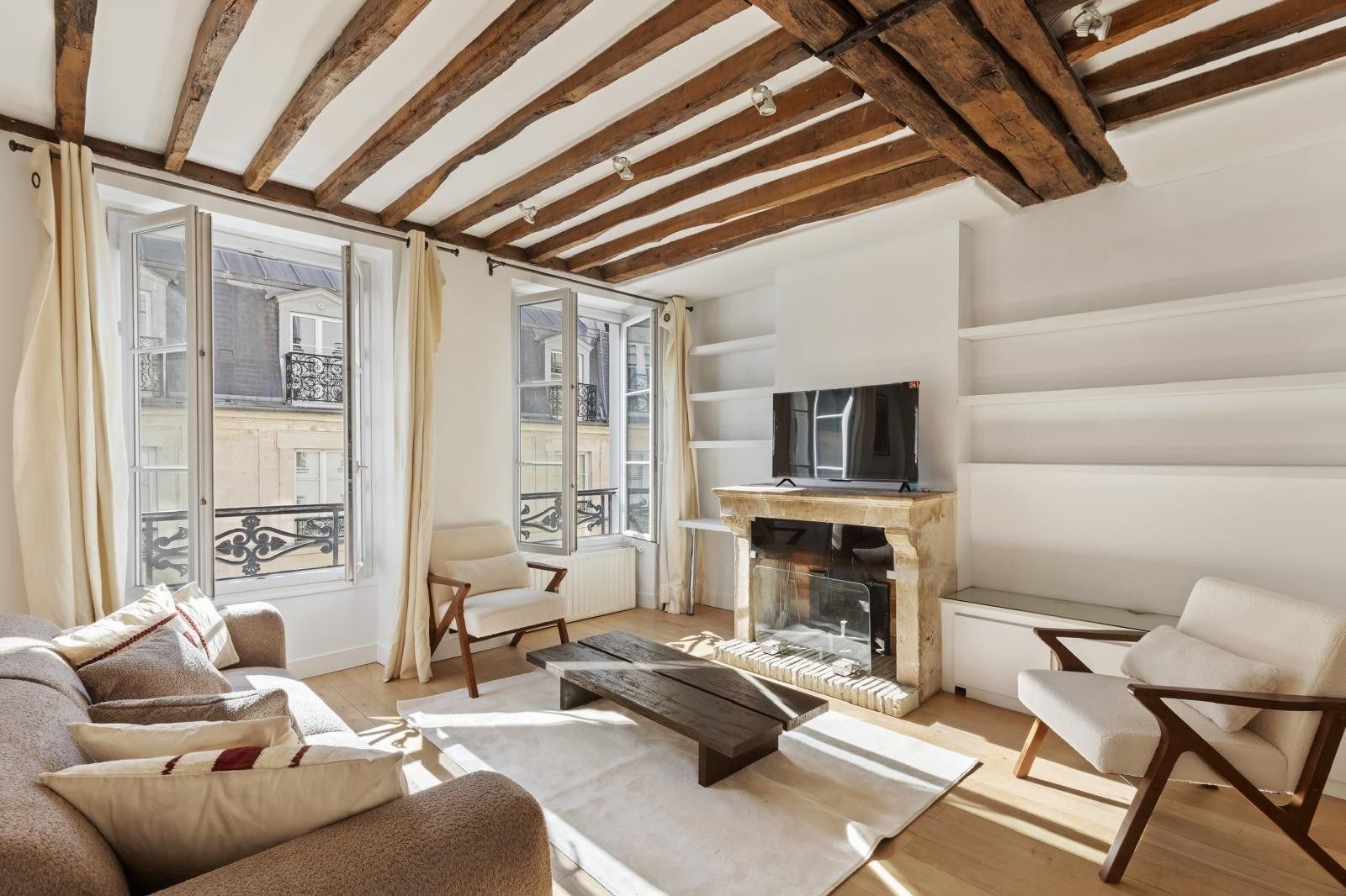 appartement 2 Pièces en vente sur PARIS (75007)