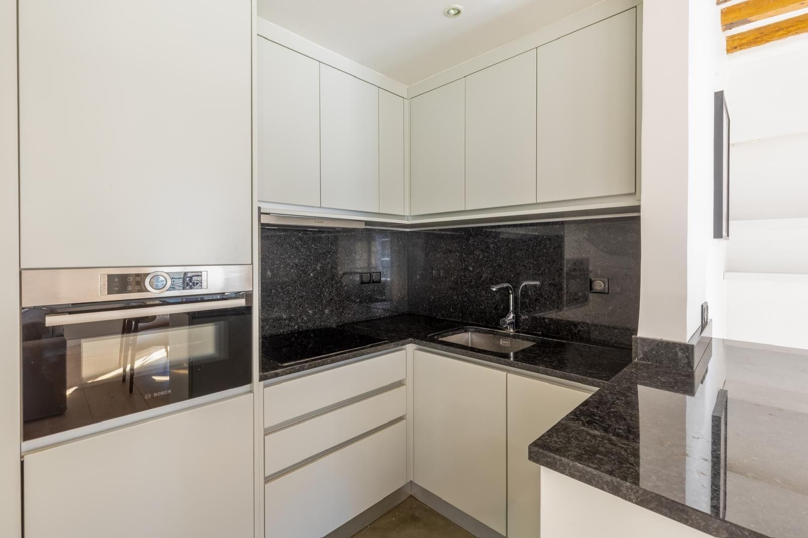 appartement 2 Pièces en vente sur PARIS (75007)