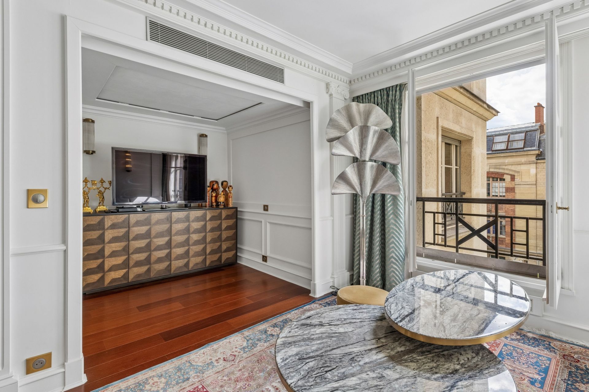 apartment 2 Rooms for sale on PARIS (75006)