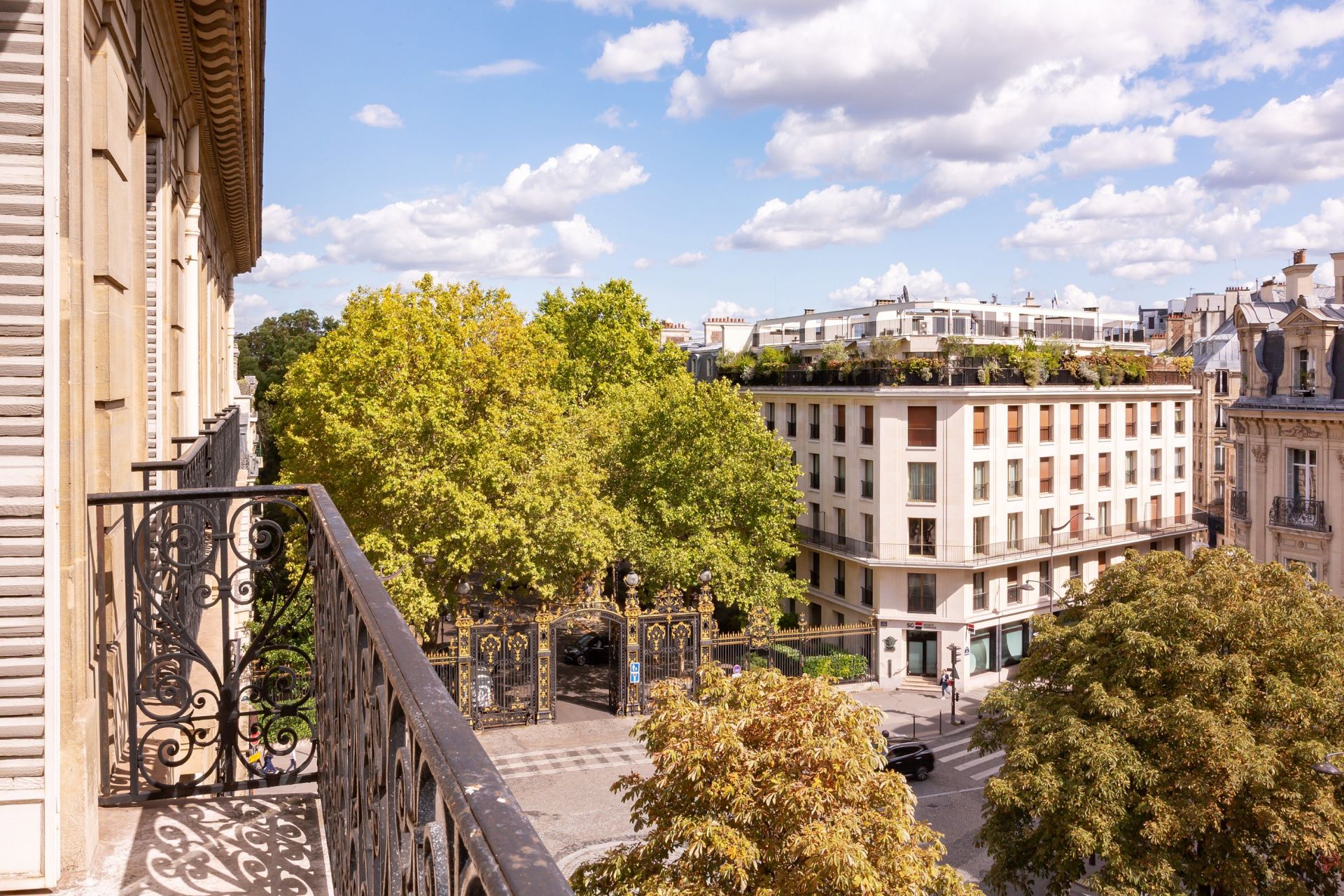 appartement 7 Pièces en location sur PARIS (75008)