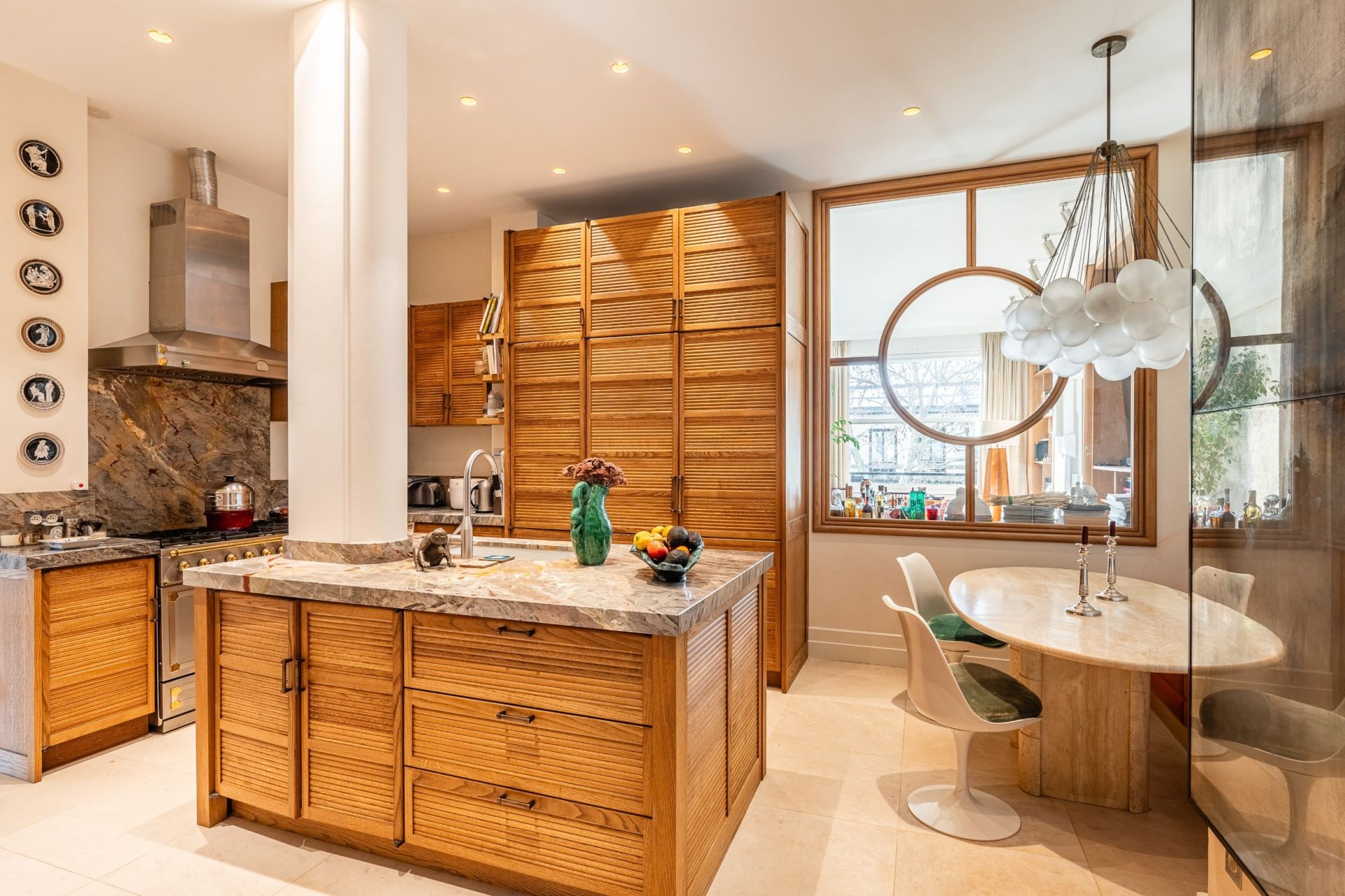 apartment 5 Rooms for sale on PARIS (75016)
