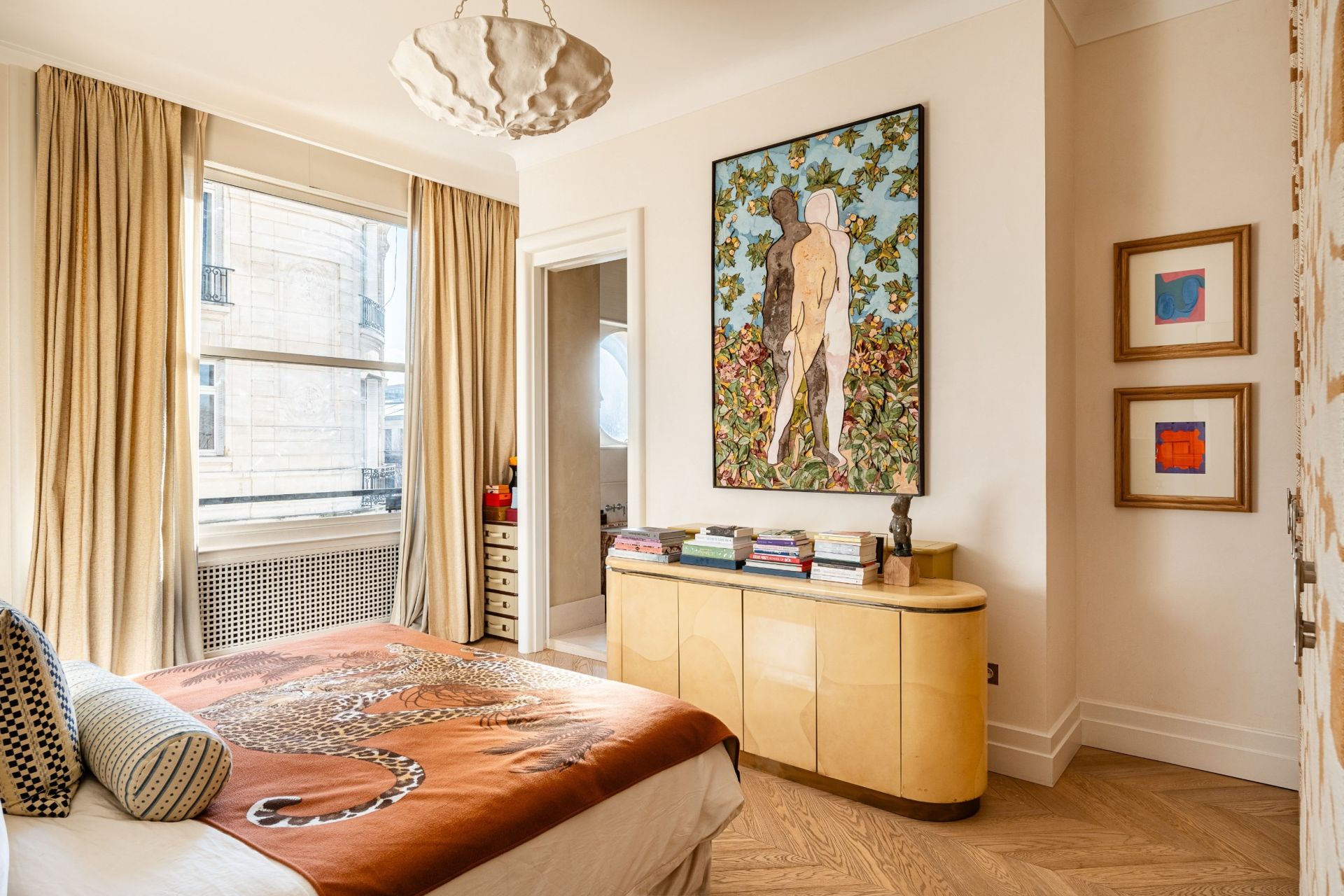 apartment 5 Rooms for sale on PARIS (75016)