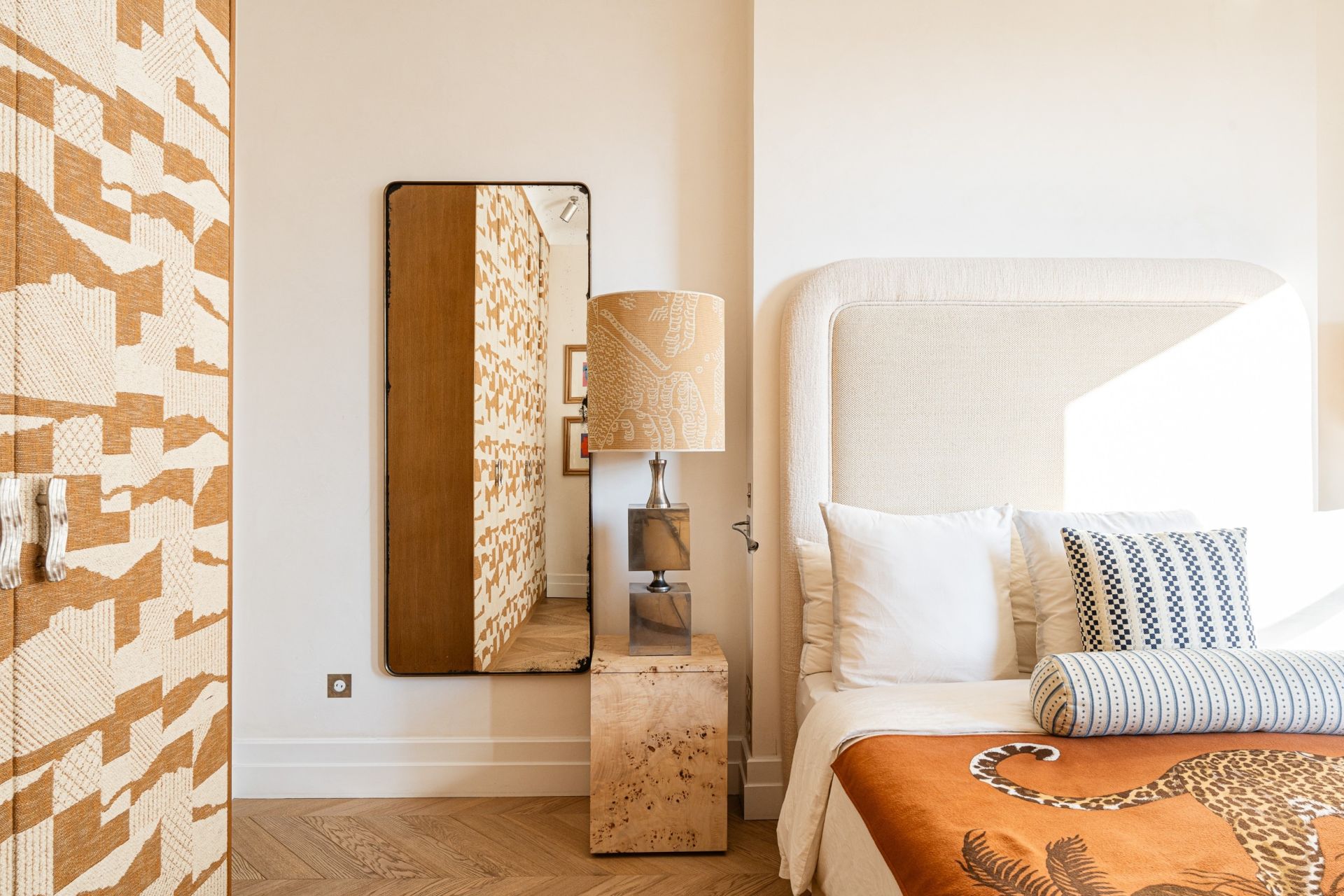apartment 5 Rooms for sale on PARIS (75016)