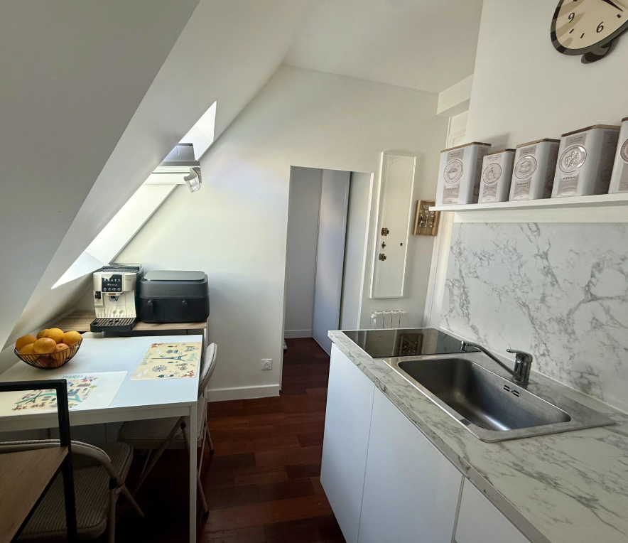 appartement 2 Pièces en vente sur PARIS (75008)