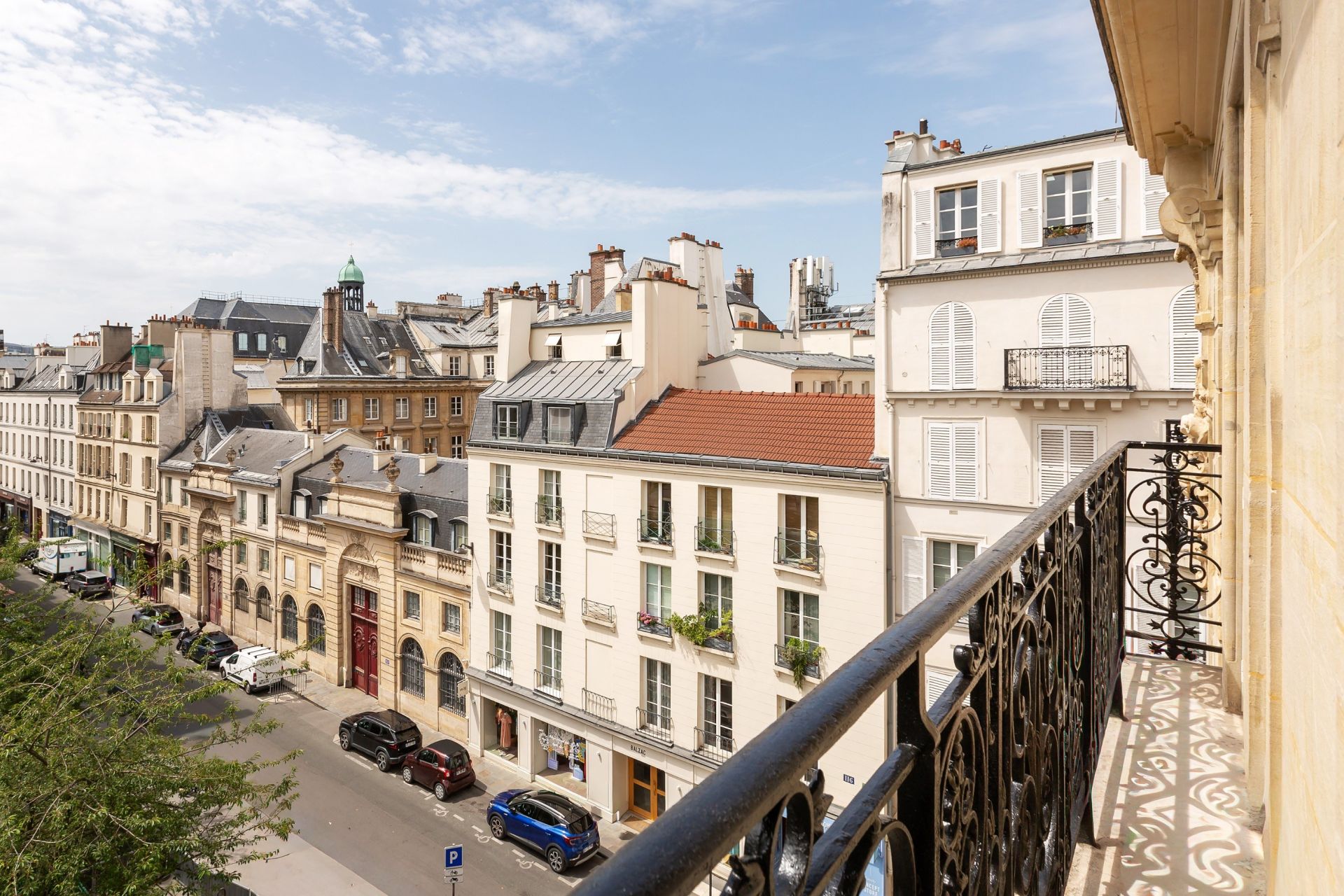 apartment 2 Rooms for sale on PARIS (75007)