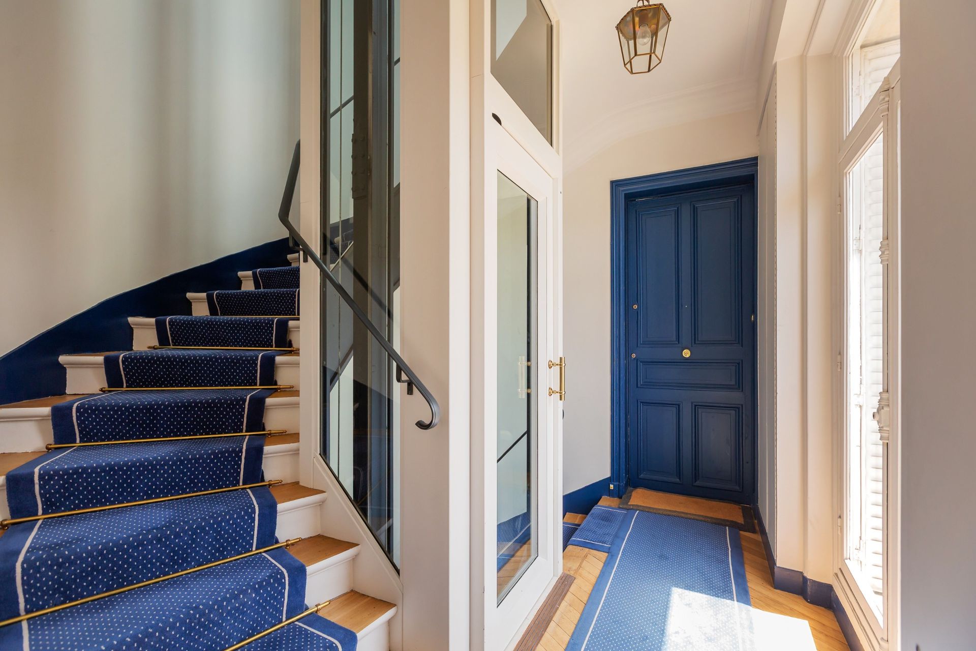 apartment 2 Rooms for sale on PARIS (75007)