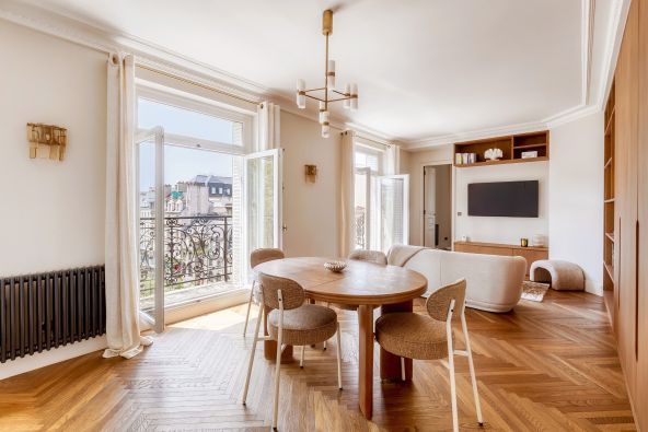 Sale Apartment Paris 7 2&nbsp;Rooms 54.73&nbsp;m²