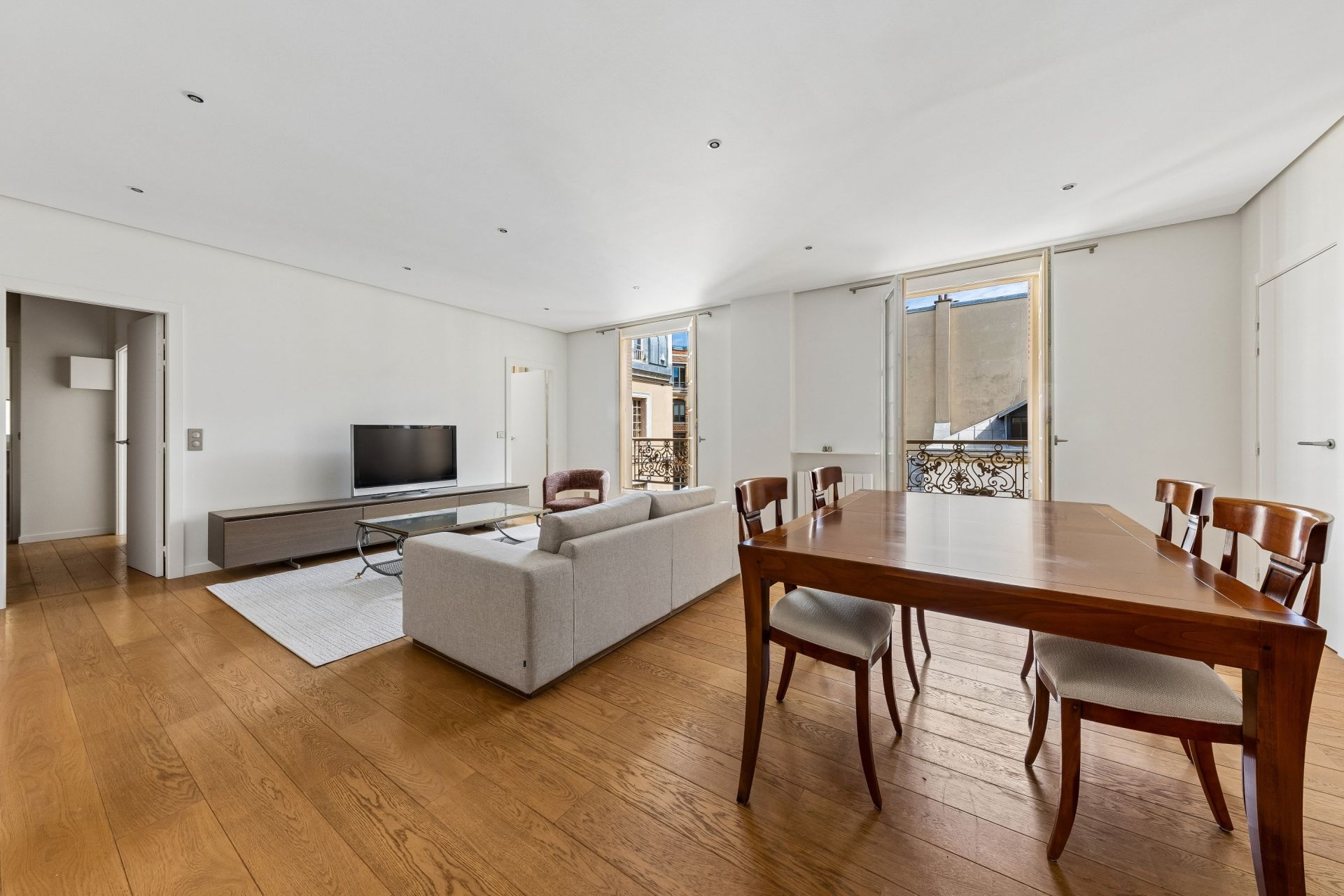appartement 3 Pièces en location sur PARIS (75008)