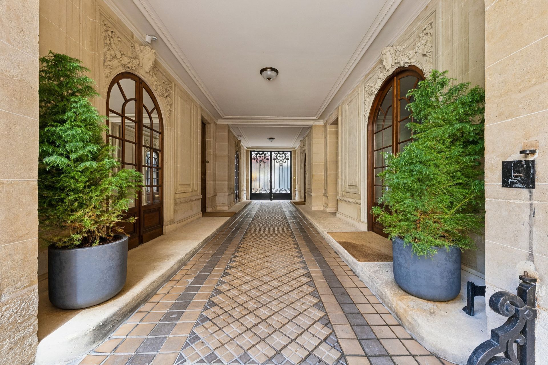 appartement 3 Pièces en location sur PARIS (75008)