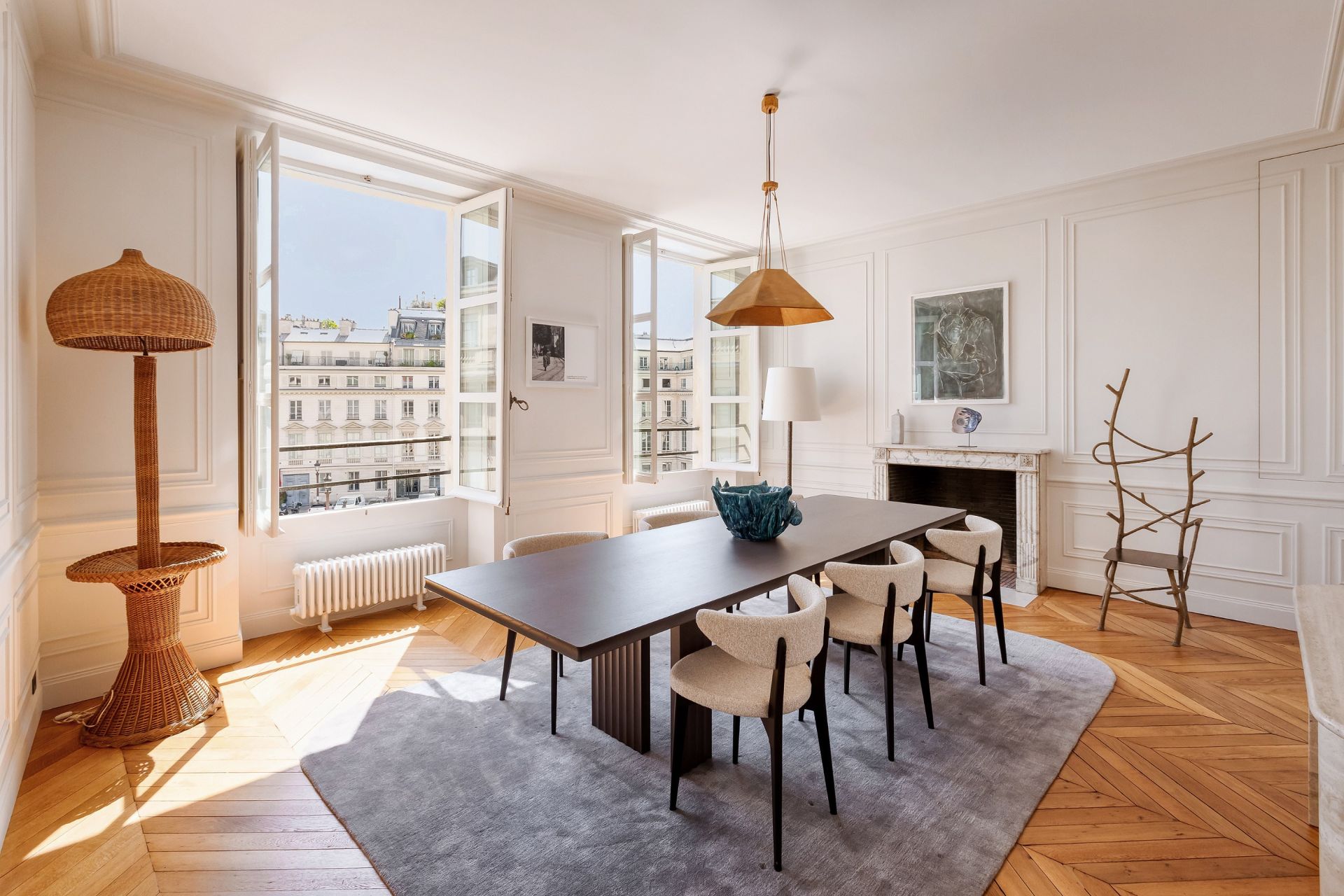 apartment 6 Rooms for sale on PARIS (75007)