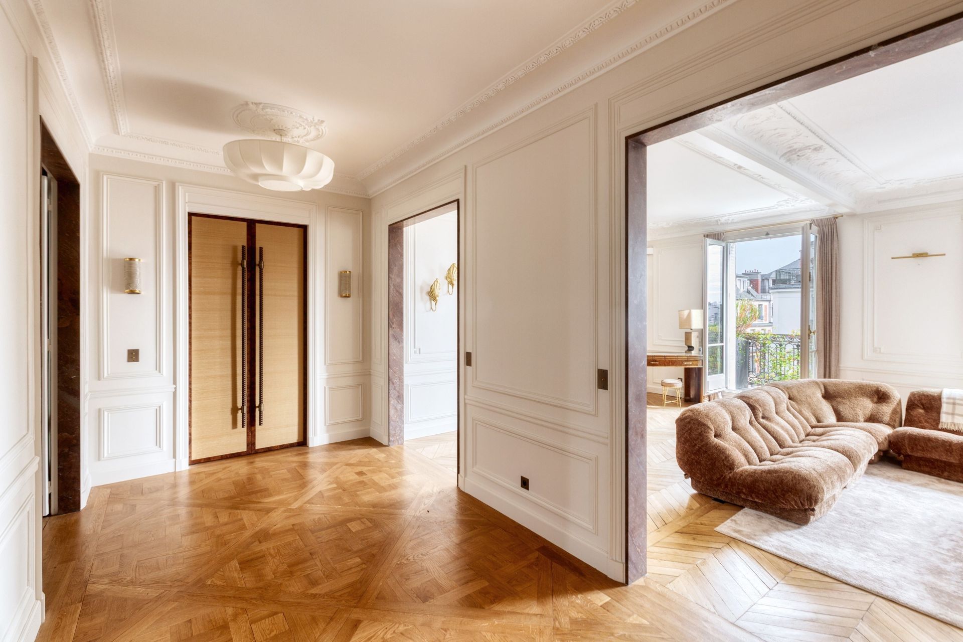 appartement 6 Pièces en vente sur PARIS (75007)