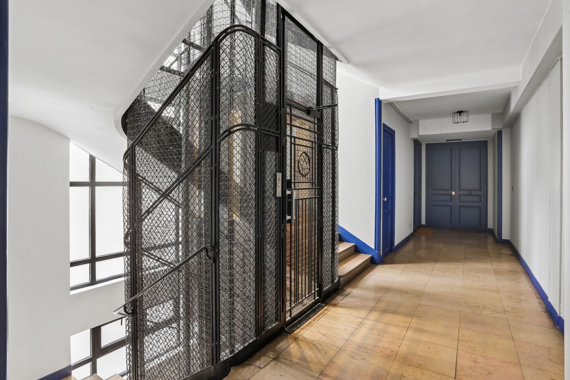 apartment 4 Rooms for rent on PARIS (75010)