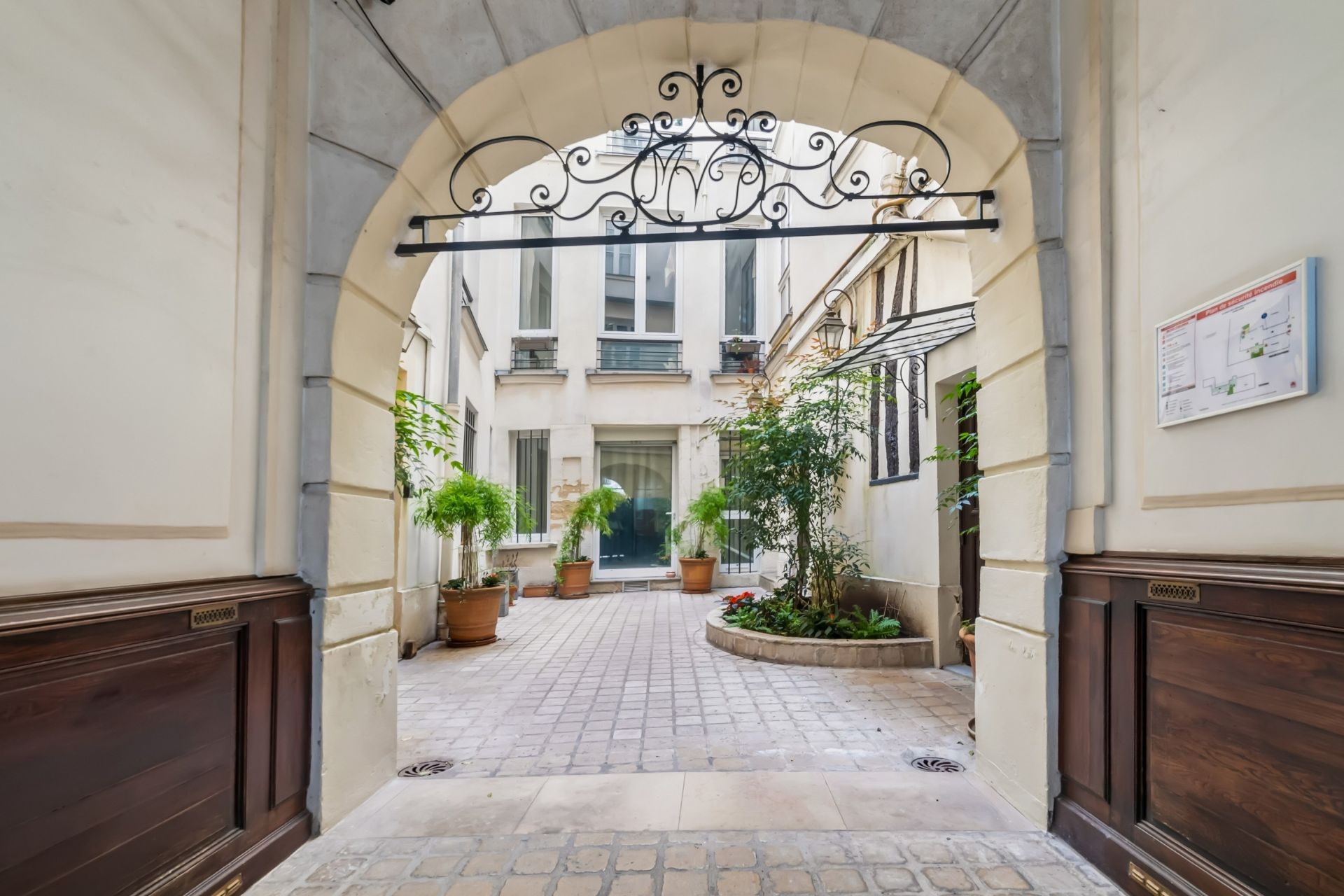 appartement 3 Pièces en location sur PARIS (75006)