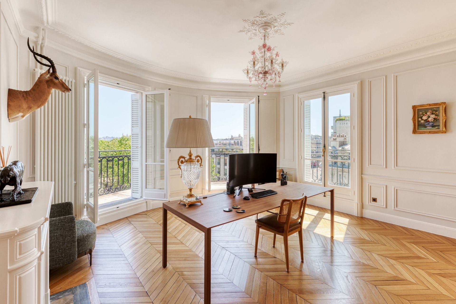 apartment 17 Rooms for sale on PARIS (75008)