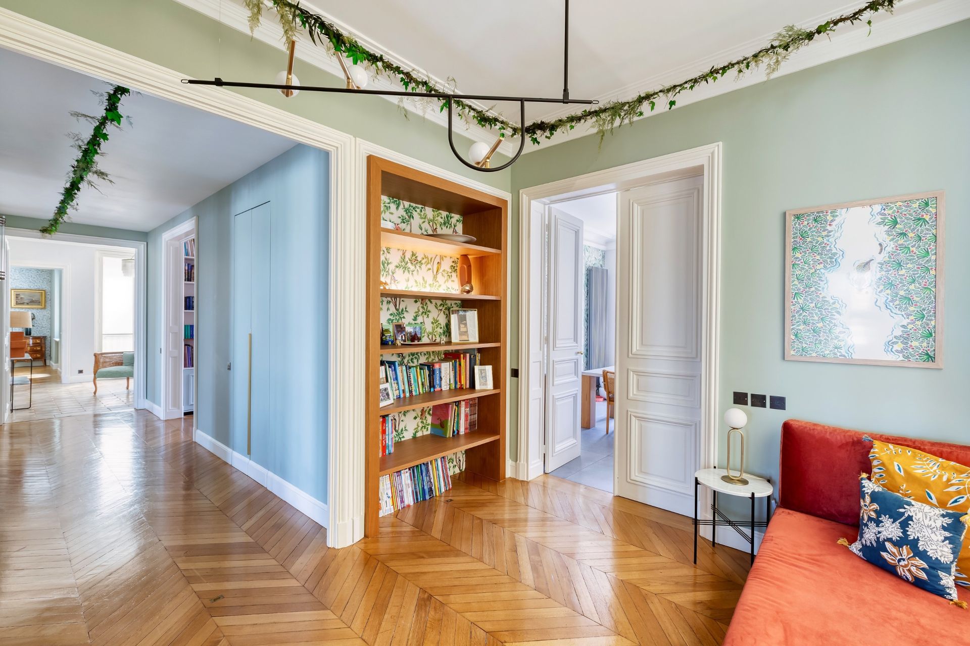 apartment 10 Rooms for sale on PARIS (75008)