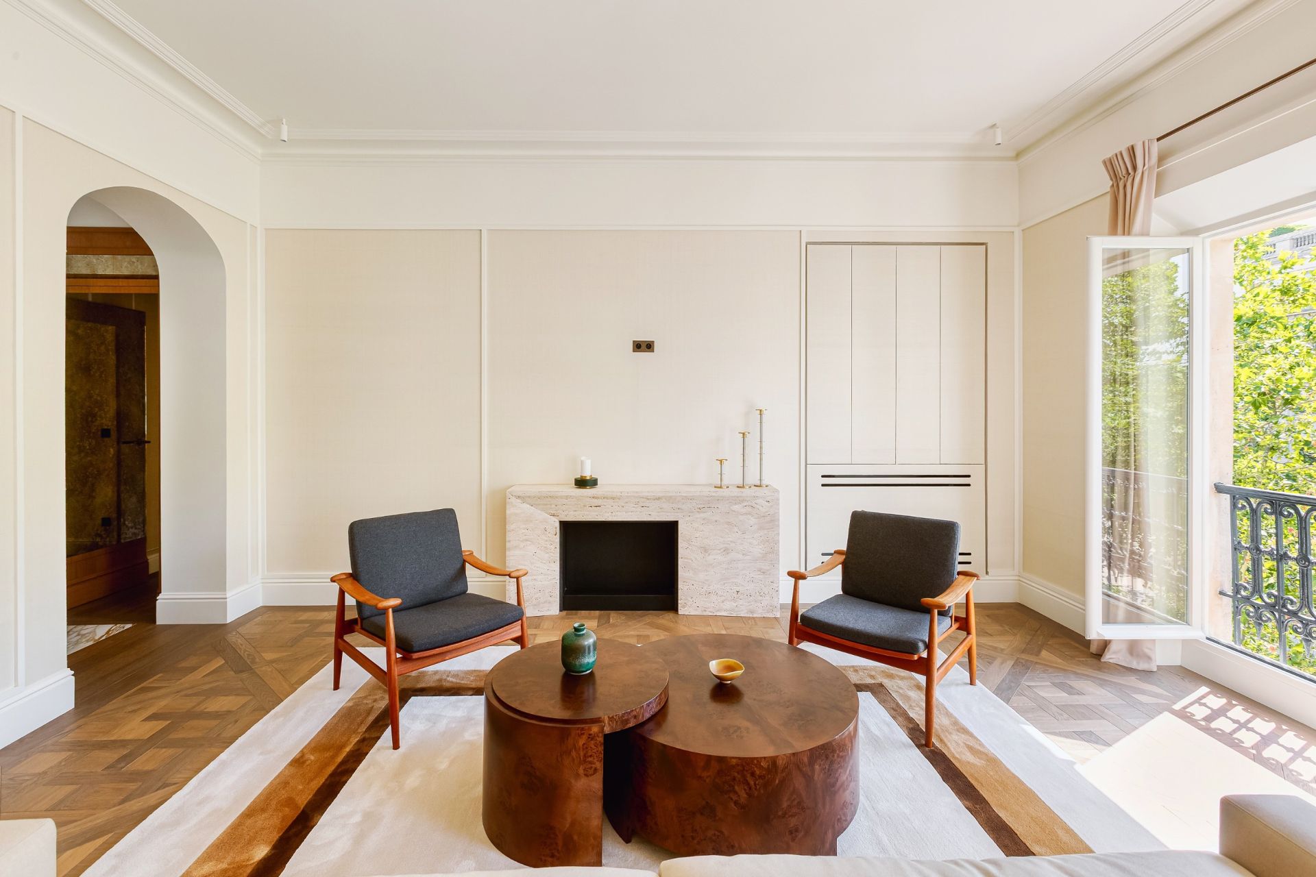 apartment 3 Rooms for sale on PARIS (75008)