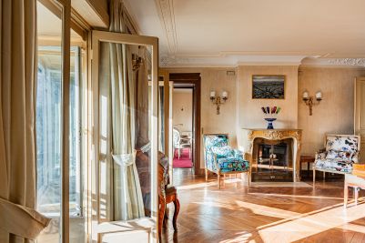 Sale Apartment Paris 8 4&nbsp;Rooms 180&nbsp;m²