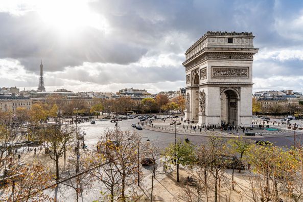 Sale Apartment Paris 8 4&nbsp;Rooms 180&nbsp;m²