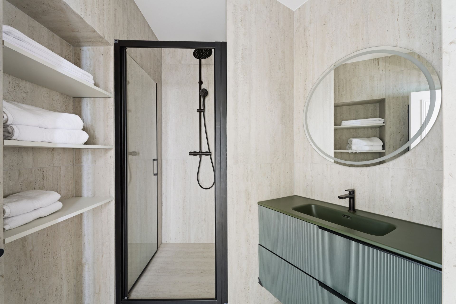 apartment 3 Rooms for sale on PARIS (75018)