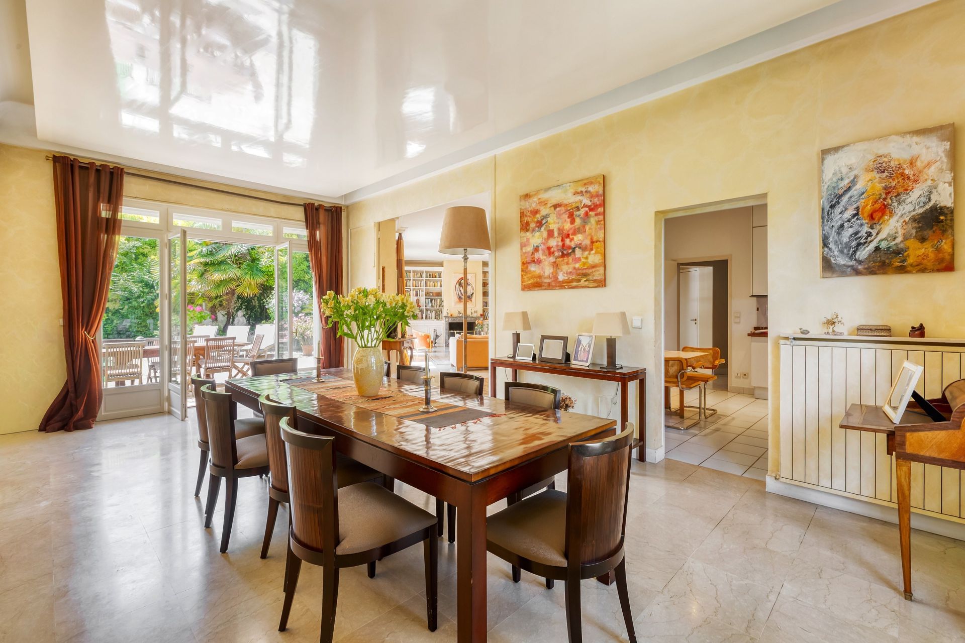 maison contemporaine 10 Pièces en vente sur ST CLOUD (92210)