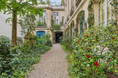 Sale Apartment Paris 6 4&nbsp;Rooms 108&nbsp;m²