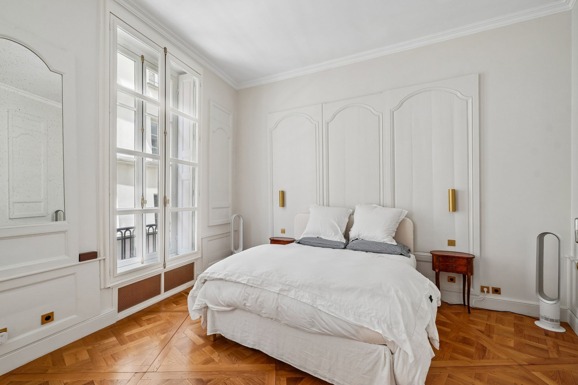 apartment 5 Rooms for sale on PARIS (75006)