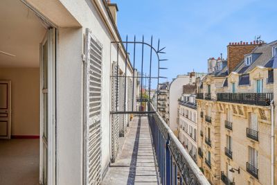Sale Apartment Paris 7 3&nbsp;Rooms 66&nbsp;m²