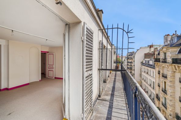 Sale Apartment Paris 7 3&nbsp;Rooms 66&nbsp;m²