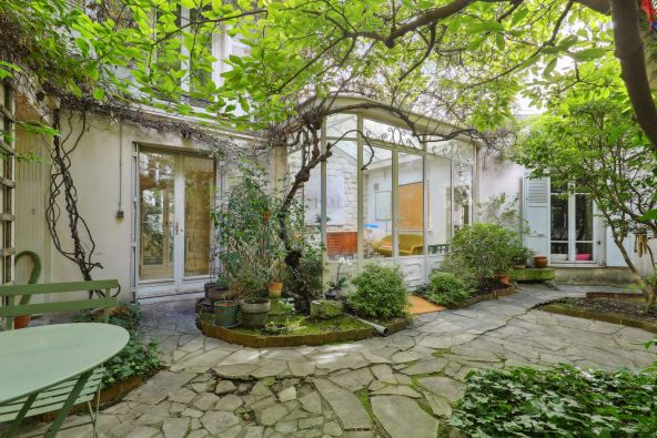Sale House Paris 18 6&nbsp;Rooms 114.14&nbsp;m²