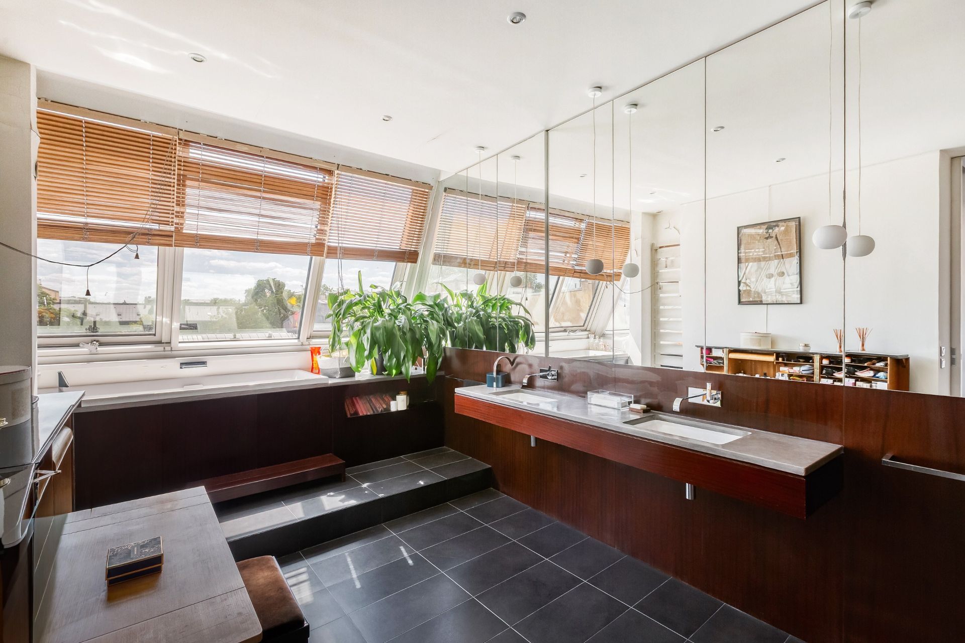 appartement 6 Pièces en vente sur PARIS (75007)