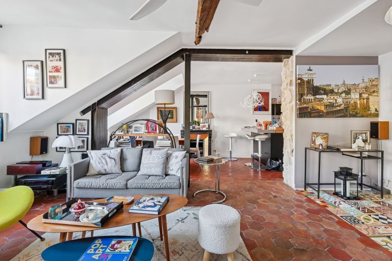 apartment 4 Rooms for sale on PARIS (75004)