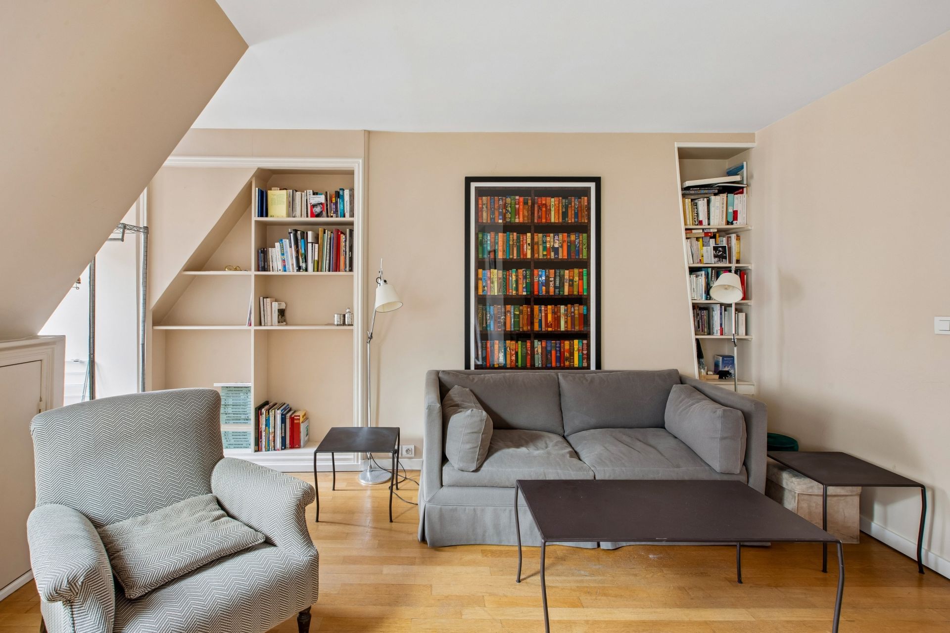 apartment 2 Rooms for sale on PARIS (75007)