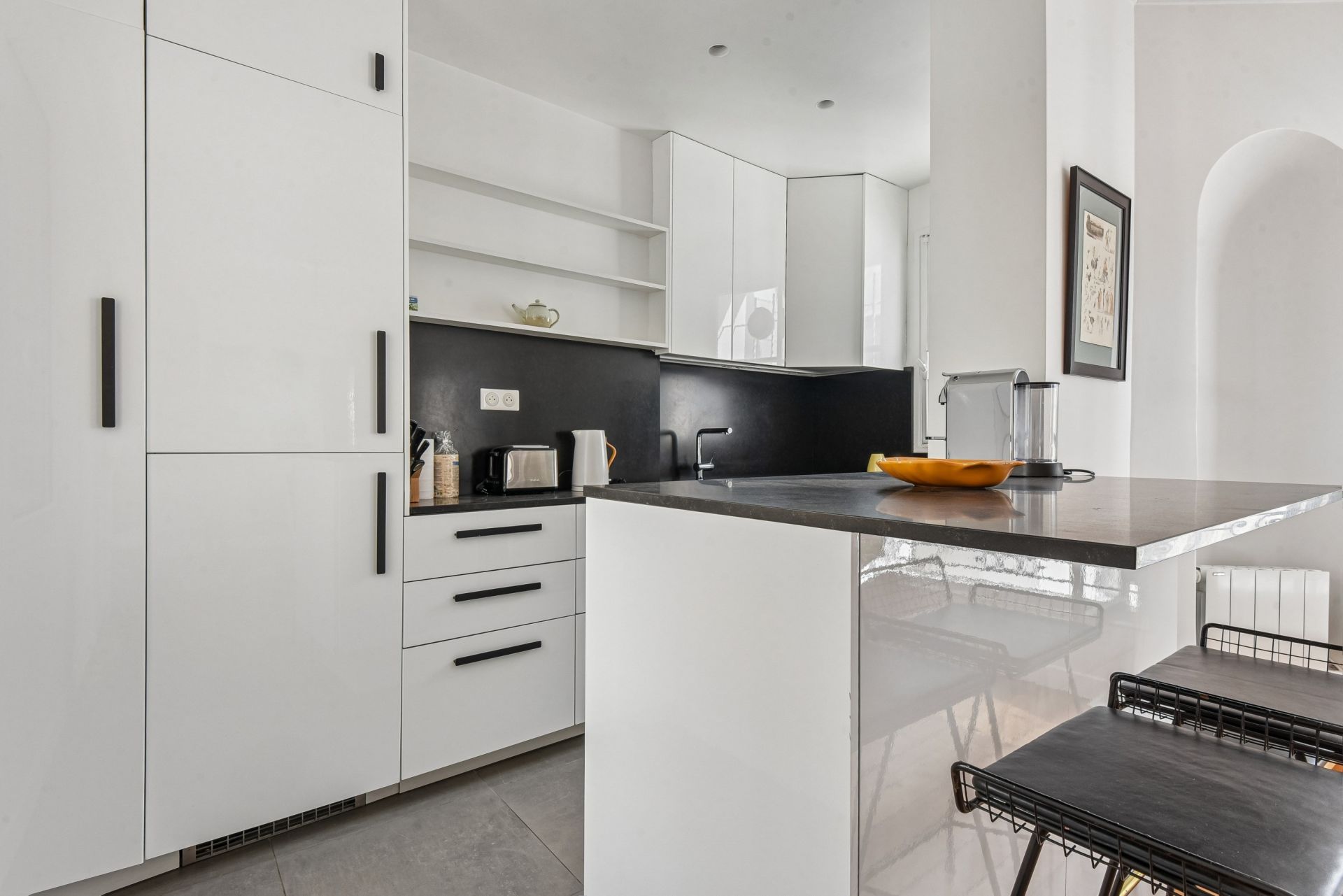 apartment 2 Rooms for sale on PARIS (75007)