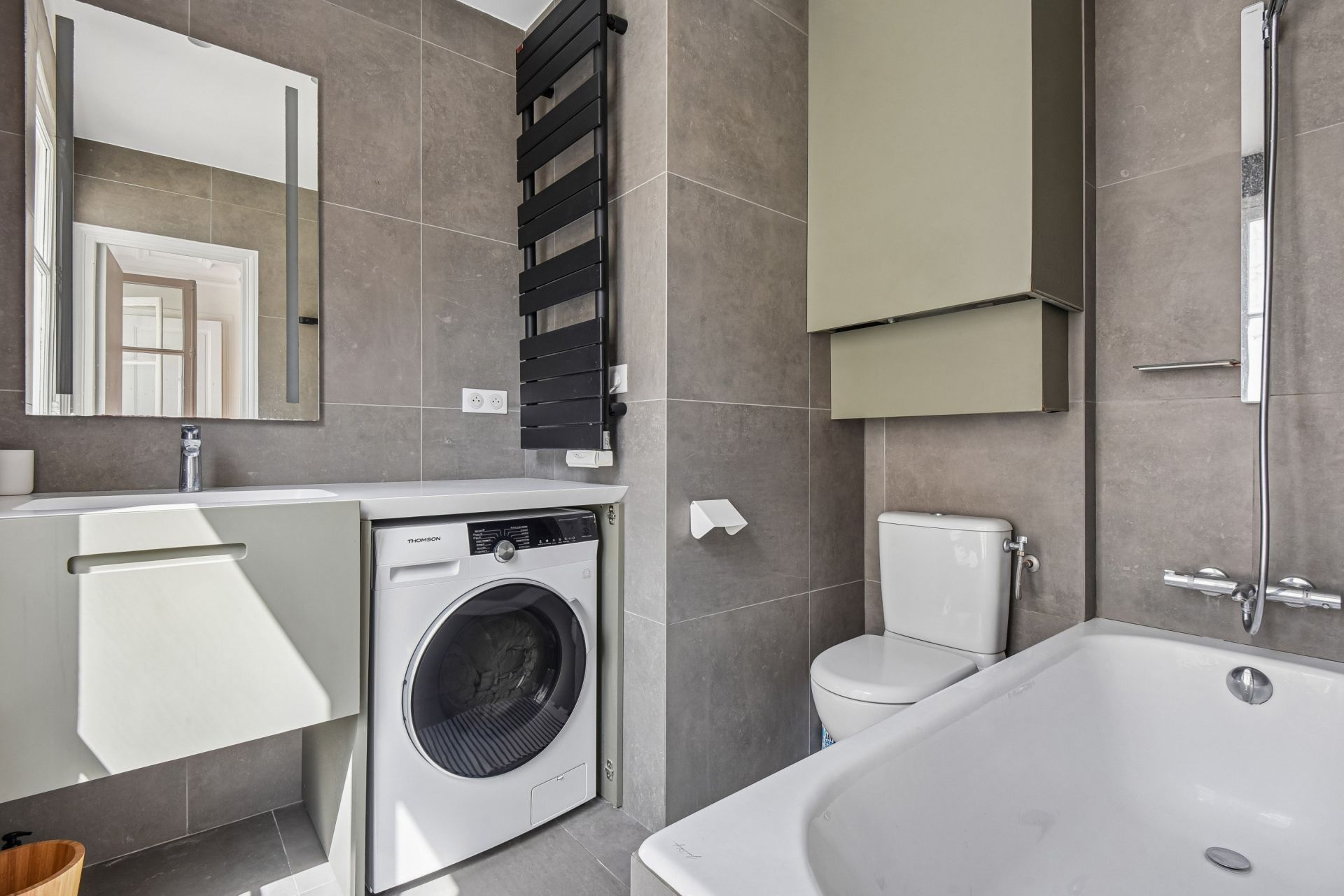 apartment 2 Rooms for sale on PARIS (75007)