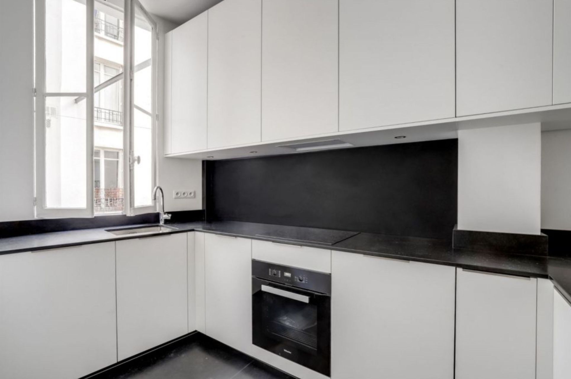 apartment 4 Rooms for rent on PARIS (75006)