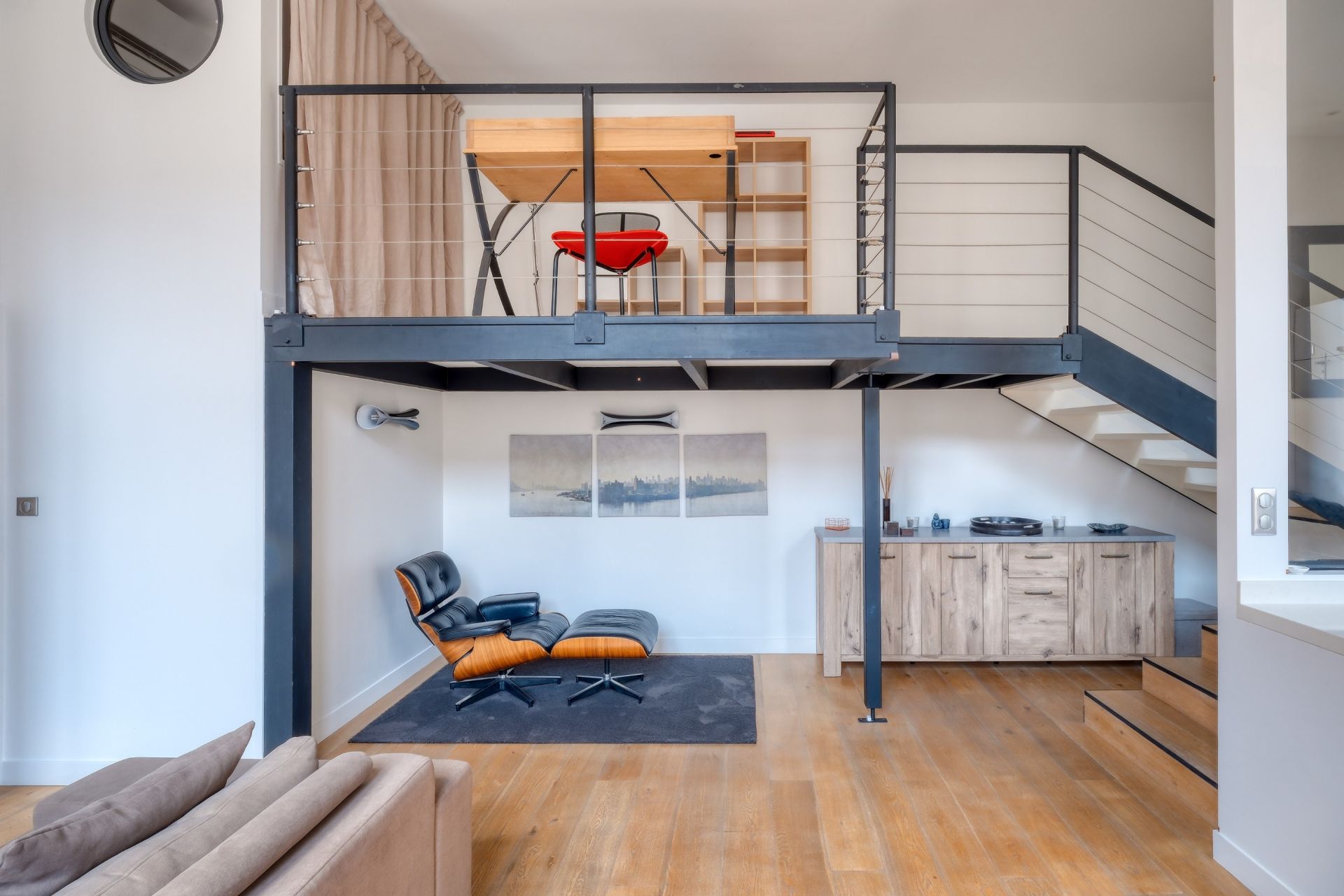 apartment 4 Rooms for sale on PARIS (75008)
