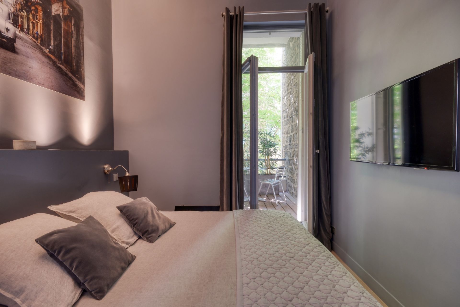 apartment 4 Rooms for sale on PARIS (75008)