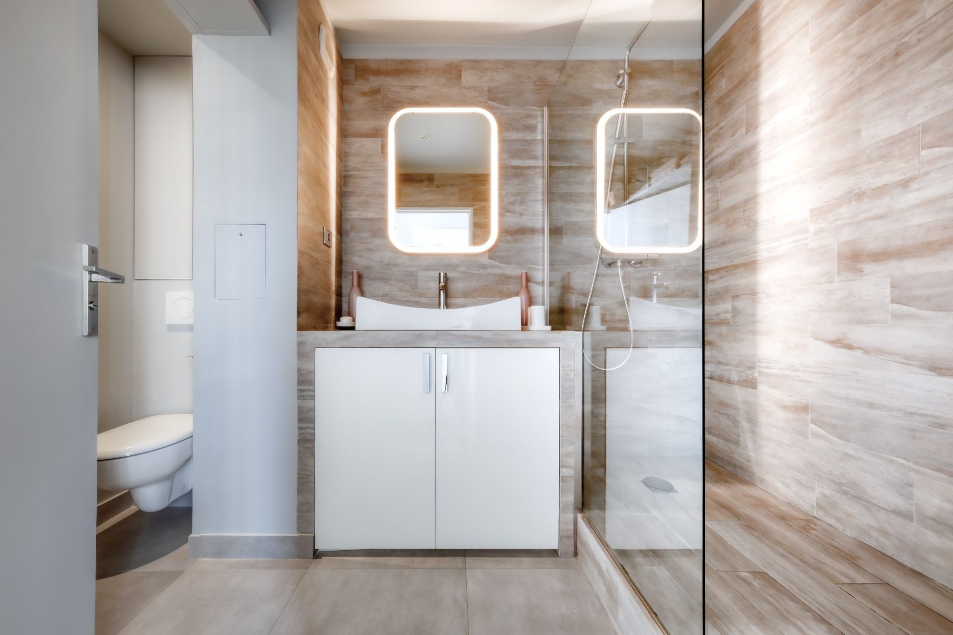 apartment 4 Rooms for sale on PARIS (75008)