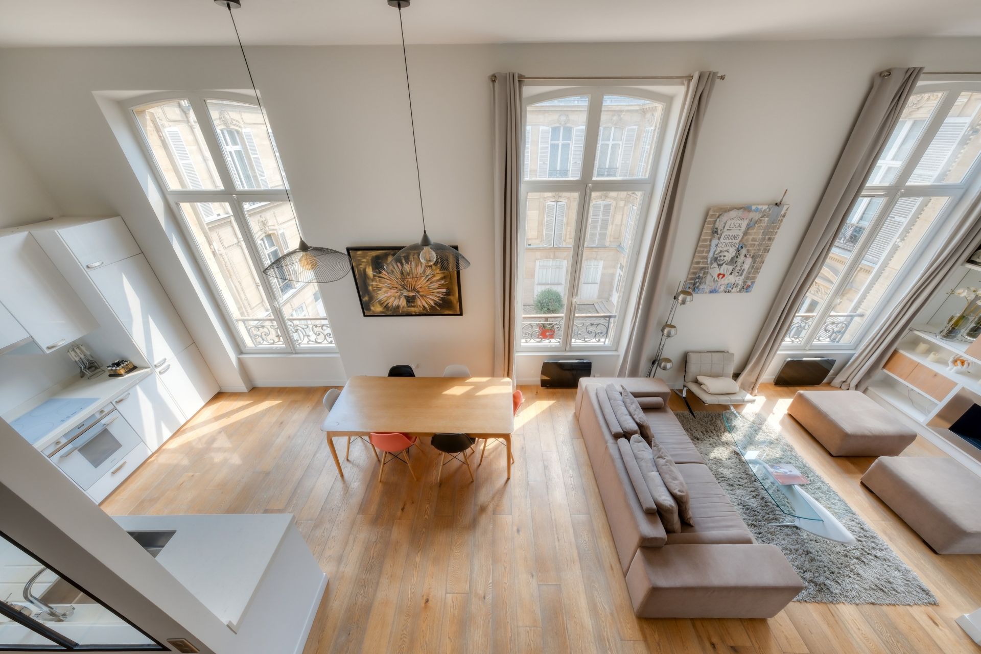 apartment 4 Rooms for sale on PARIS (75008)